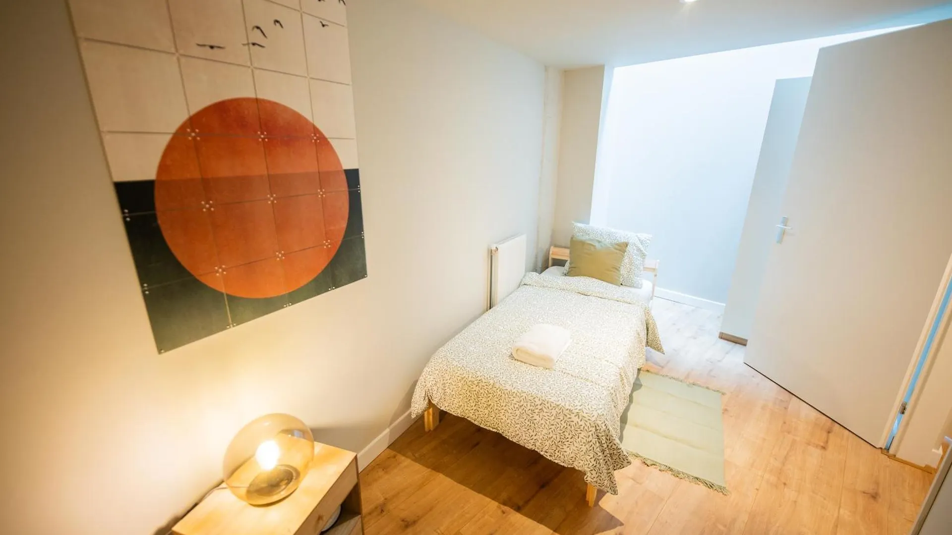 Two-Bedroom Apartment Bs-Bsh Rotterdam