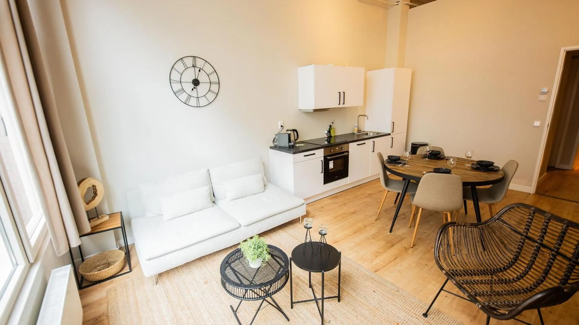 Two-Bedroom Apartment Bs-Bsh Rotterdam