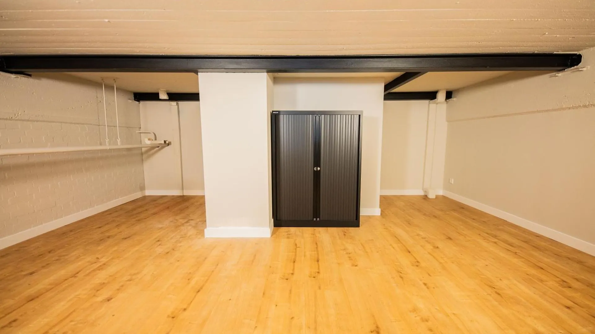 Two-Bedroom Apartment Bs-Bsh Rotterdam 0*,