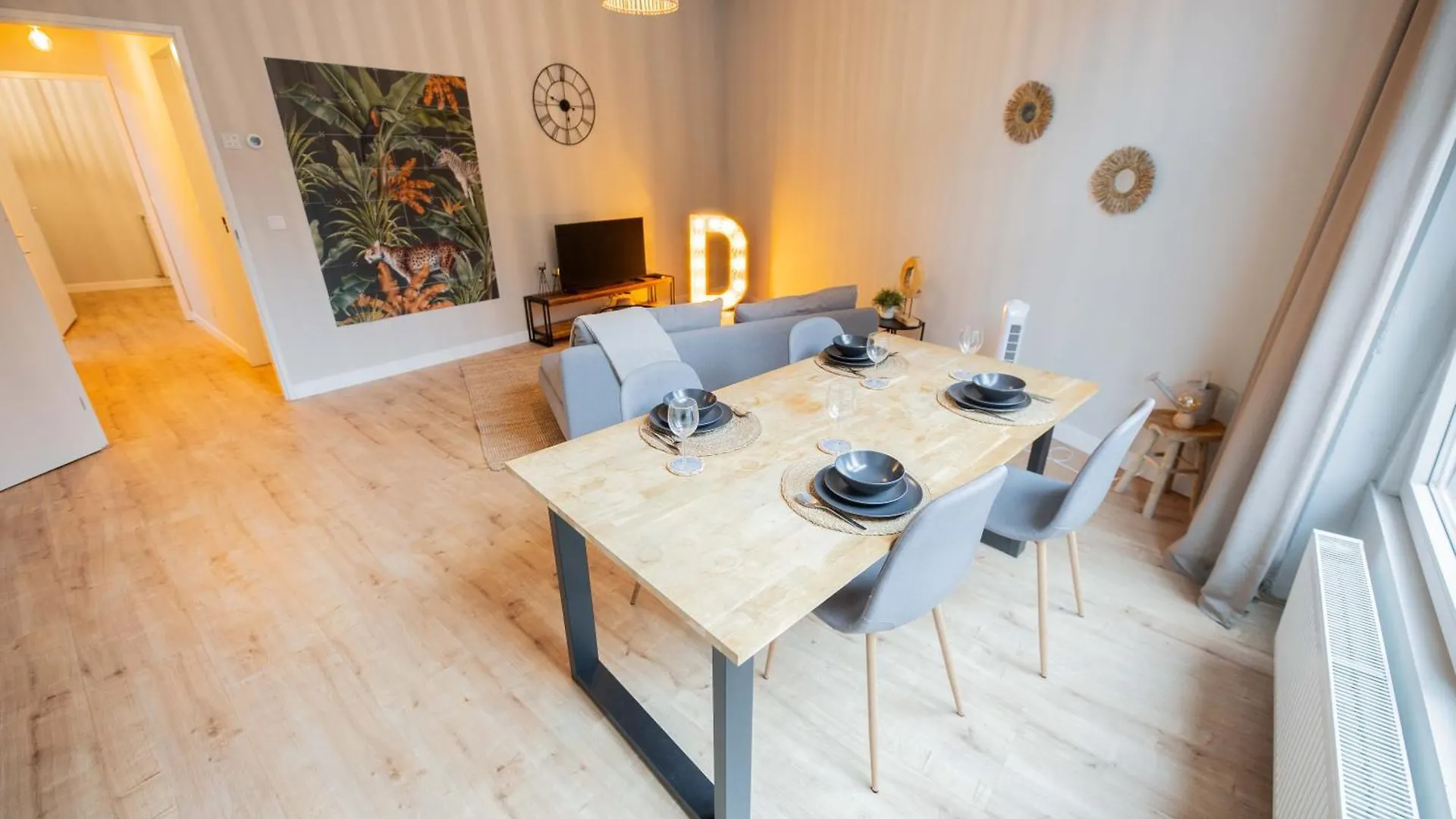 Two-Bedroom Apartment Bs-Bsh Rotterdam