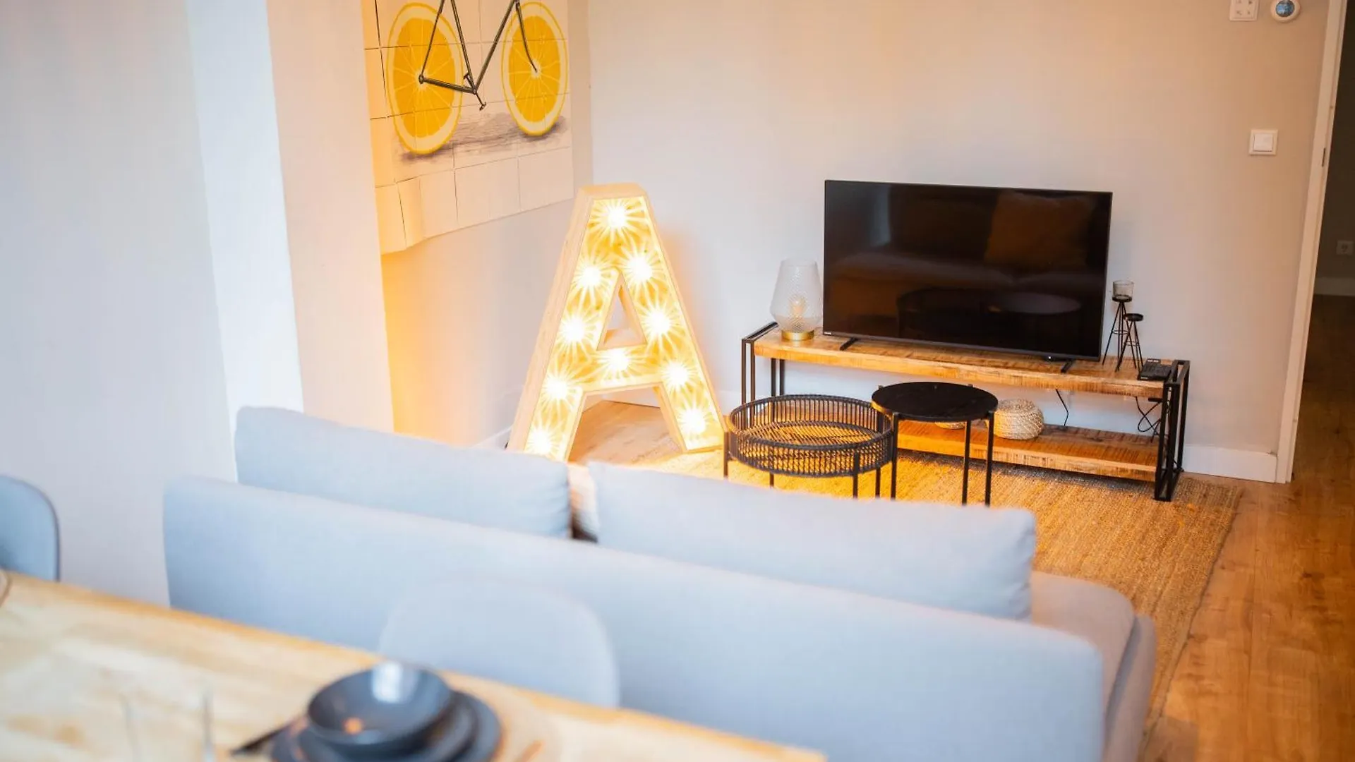 Two-Bedroom Apartment Bs-Bsh Rotterdam